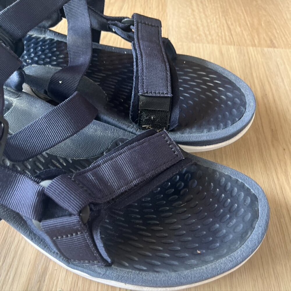 ** Teva men's navy blue sport sandals Sz 11 fabric - Picture 2 of 10